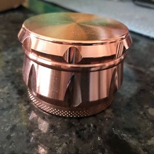 Herb grinder